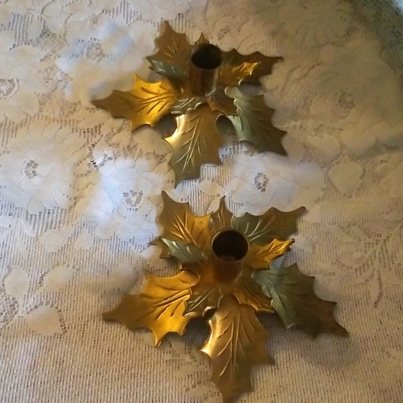 Vintage Brass Leaf Candlestick Holder-Made in India-Set of 2 - Picture 1 of 11